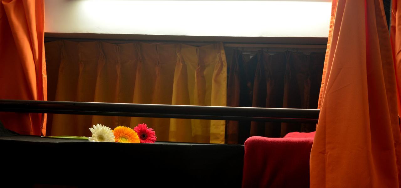 Hostel Social Rehab Downtown Bengaluru Zewnętrze zdjęcie